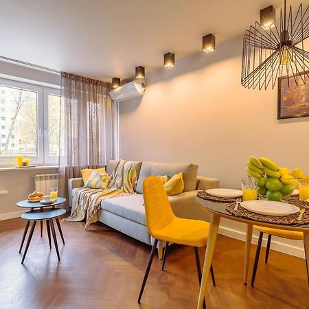 Bruna 2 - Charming Apartment By Noclegi Renters Βαρσοβία Εξωτερικό φωτογραφία